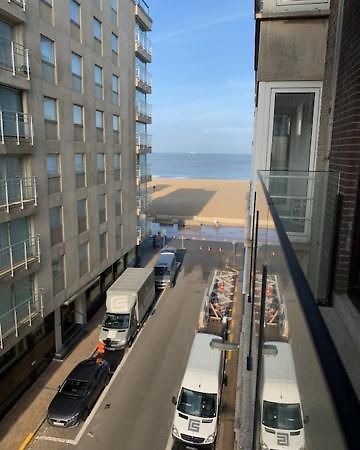 Exclusief Appartement In Hartje Zoute, Zonnig Terras Met Zeezicht 크노케-하이스트 외부 사진